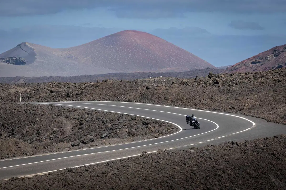 Yamaha MT-09 2024 TEST: un miglioramento costante. La prova su strada, Pro e Contro! [VIDEO E GALLERY] (12)