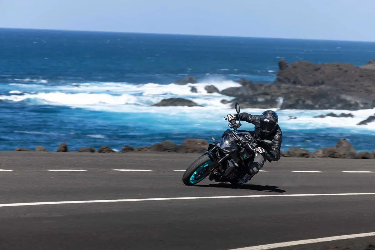 Yamaha MT-09 2024 TEST: un miglioramento costante. La prova su strada, Pro e Contro! [VIDEO E GALLERY] (14)