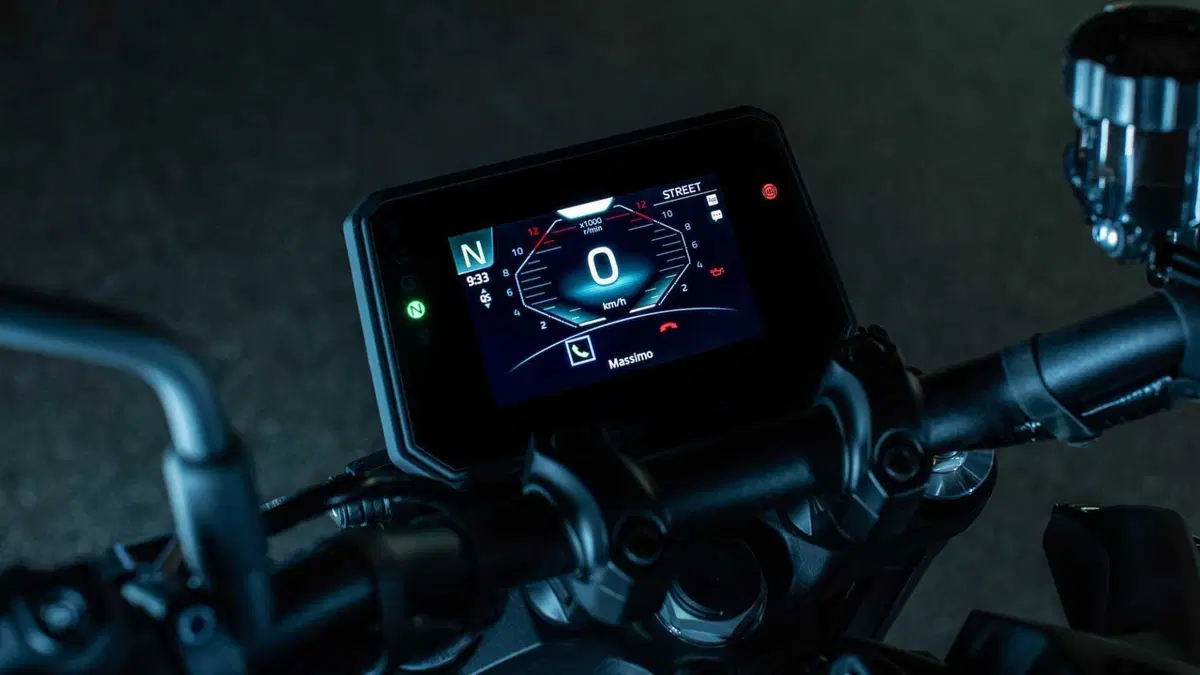Yamaha MT-09 2024 TEST: un miglioramento costante. La prova su strada, Pro e Contro! [VIDEO E GALLERY] (36)