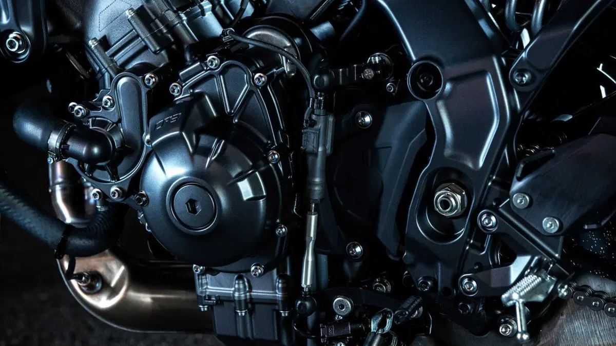 Yamaha MT-09 2024 TEST: un miglioramento costante. La prova su strada, Pro e Contro! [VIDEO E GALLERY] (39)