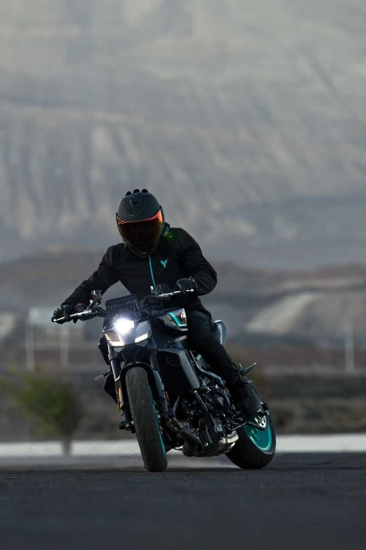 Yamaha MT-09 2024 TEST: un miglioramento costante. La prova su strada, Pro e Contro! [VIDEO E GALLERY] (57)