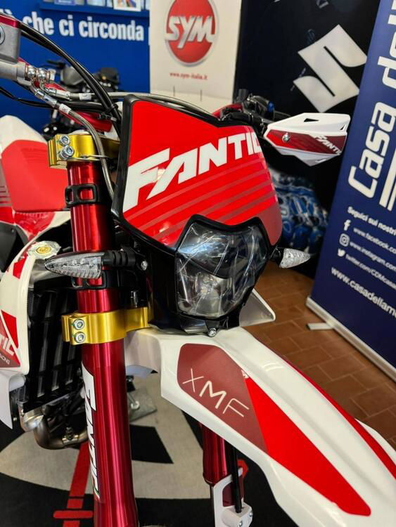 Fantic Motor XMF 125 Motard Competition 4T (2023 - 24) (5)