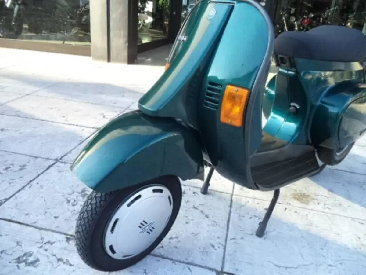 Piaggio Vespa 50 PK (8)