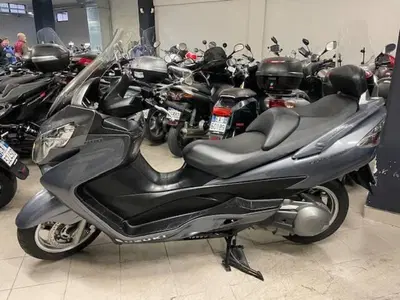 Suzuki Burgman AN 400 (2008 - 13) usata