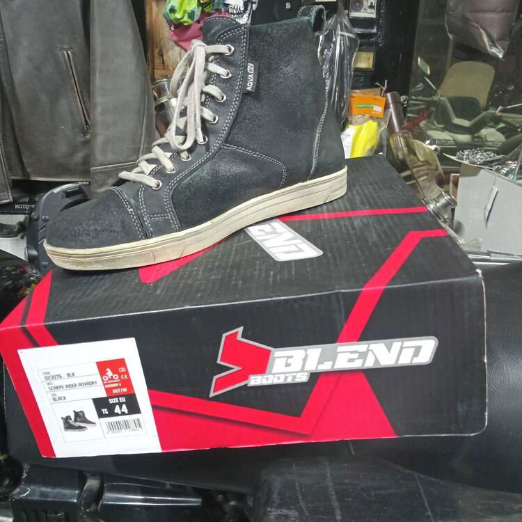 Scarpe snekers da moto con protezioni Blend boots