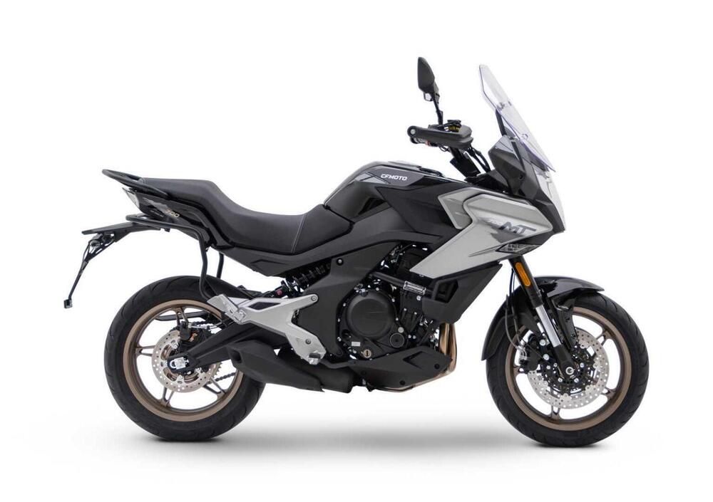 CFMOTO 700MT (2024) (2)