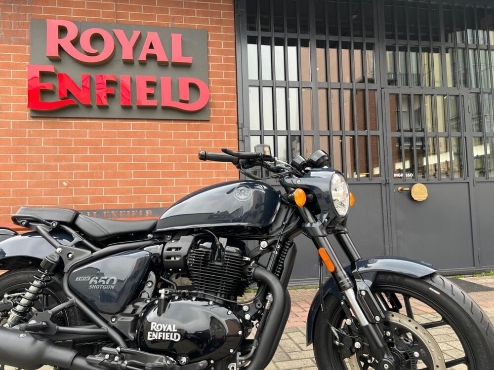 Royal Enfield Shotgun 650 (2024) (3)