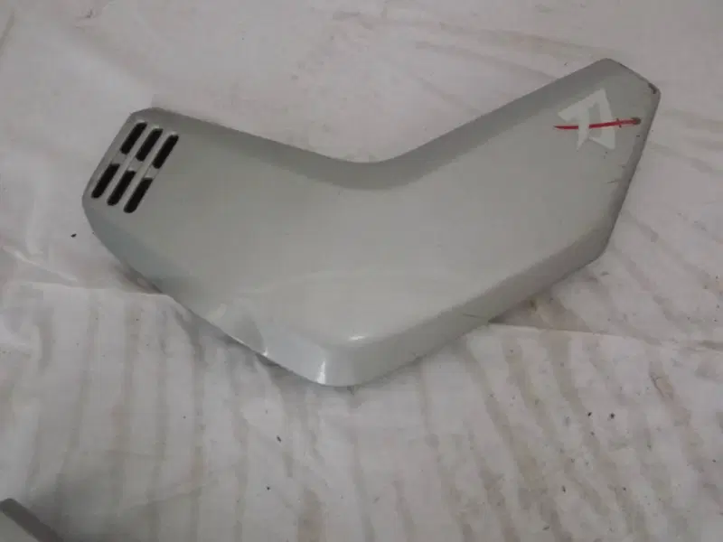 Copia fianchetti BMW