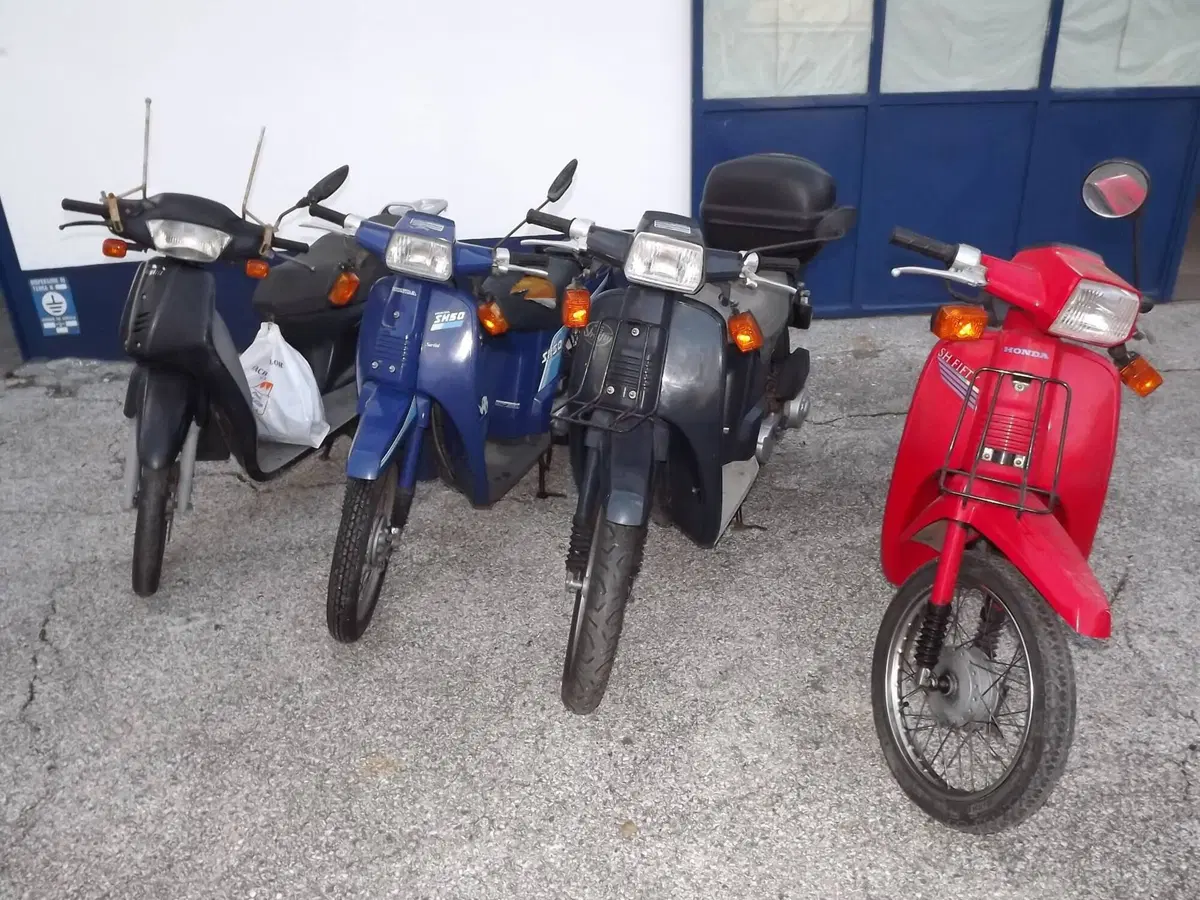 Honda SH 50 New (1996 - 99) (2)
