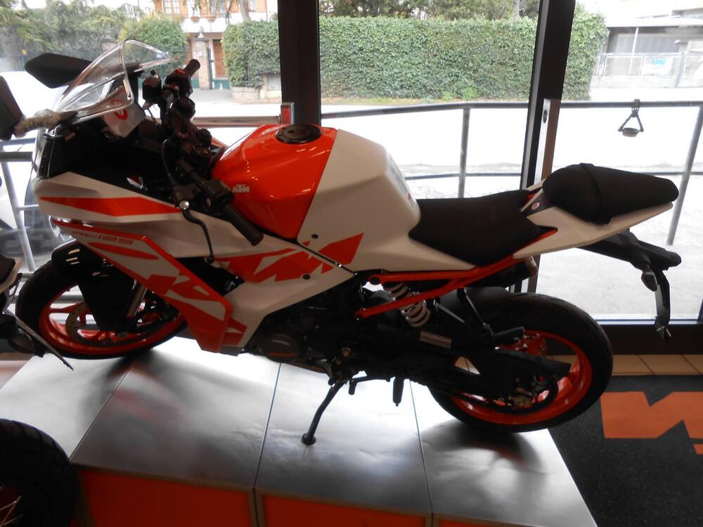 KTM RC 125 (2022 - 24)