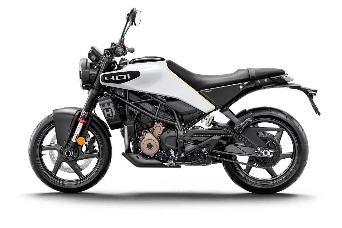 Husqvarna Vitpilen 401 e Svartpilen 410 TEST