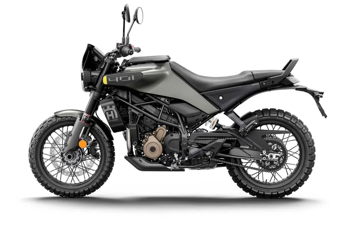 Husqvarna Vitpilen 401 e Svartpilen 410 TEST (5)