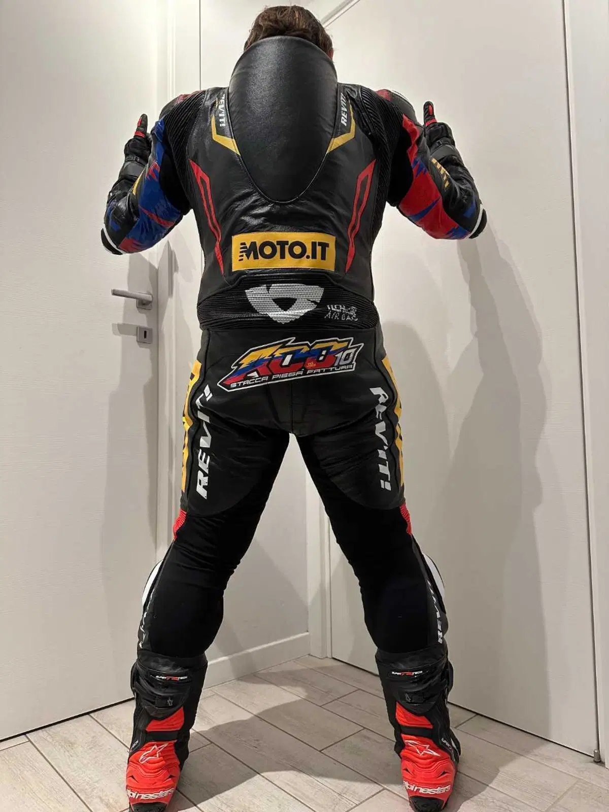 Tailortech by Rev'It!: ecco come hanno realizzato la mia nuova tuta racing su misura (2)