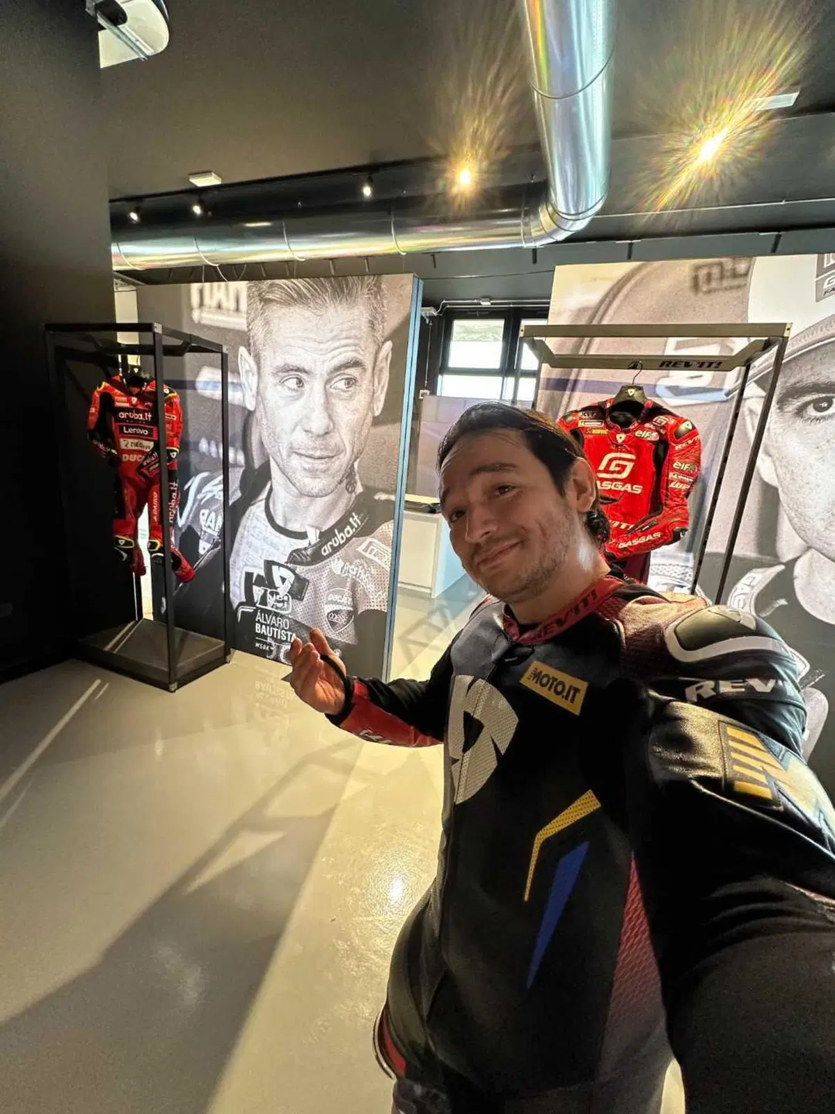 Tailortech by Rev'It!: ecco come hanno realizzato la mia nuova tuta racing su misura (9)