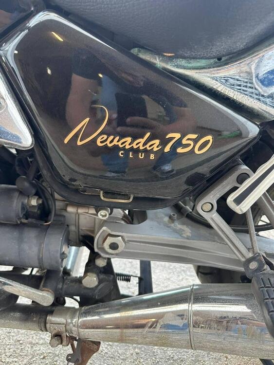 Moto Guzzi Nevada 750 Club (1998 - 01) (2)