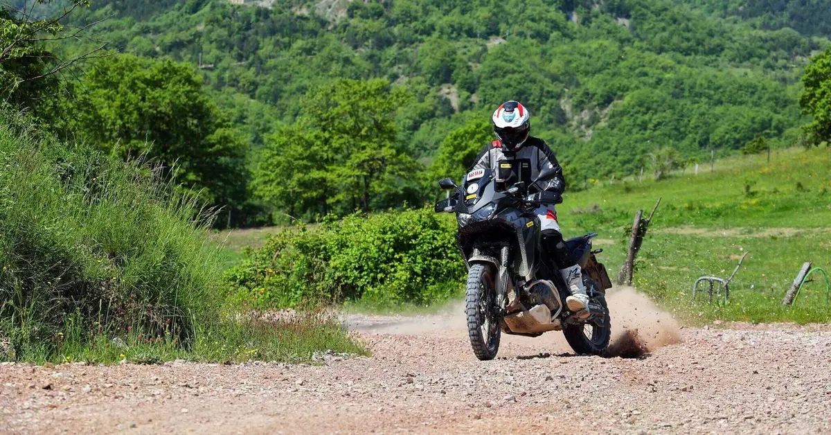 1000 Sassi 2024: siete pronti a scoprire l'Umbria e il Lazio? Date, iscrizione, con che moto partecipare. Tutte le informazioni