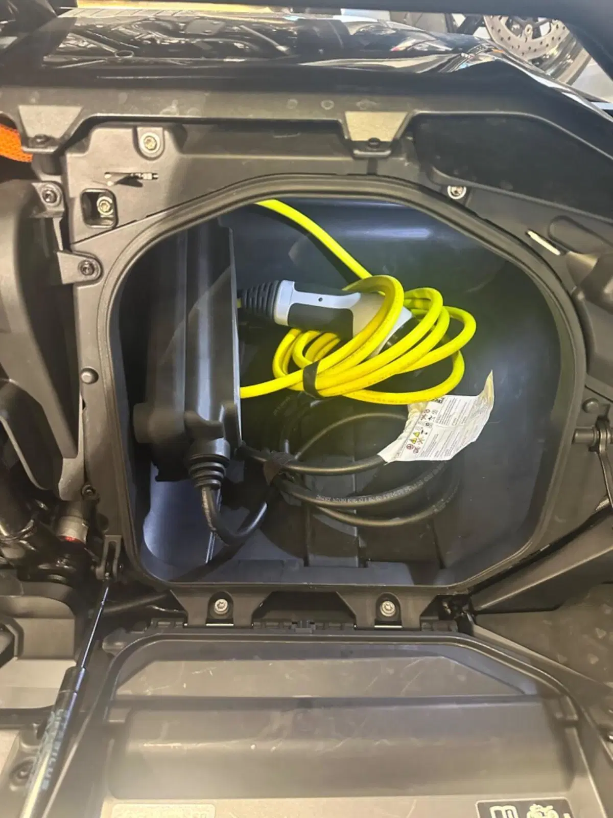 Bmw CE 04 (2021 - 25) (8)