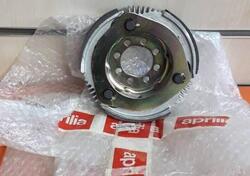 Frizione centrifuga cmpl Aprilia AP8560053