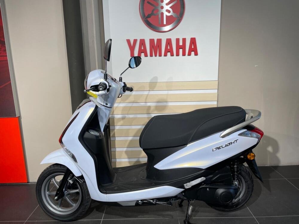Yamaha D'Elight 125 (2021 - 24) (2)
