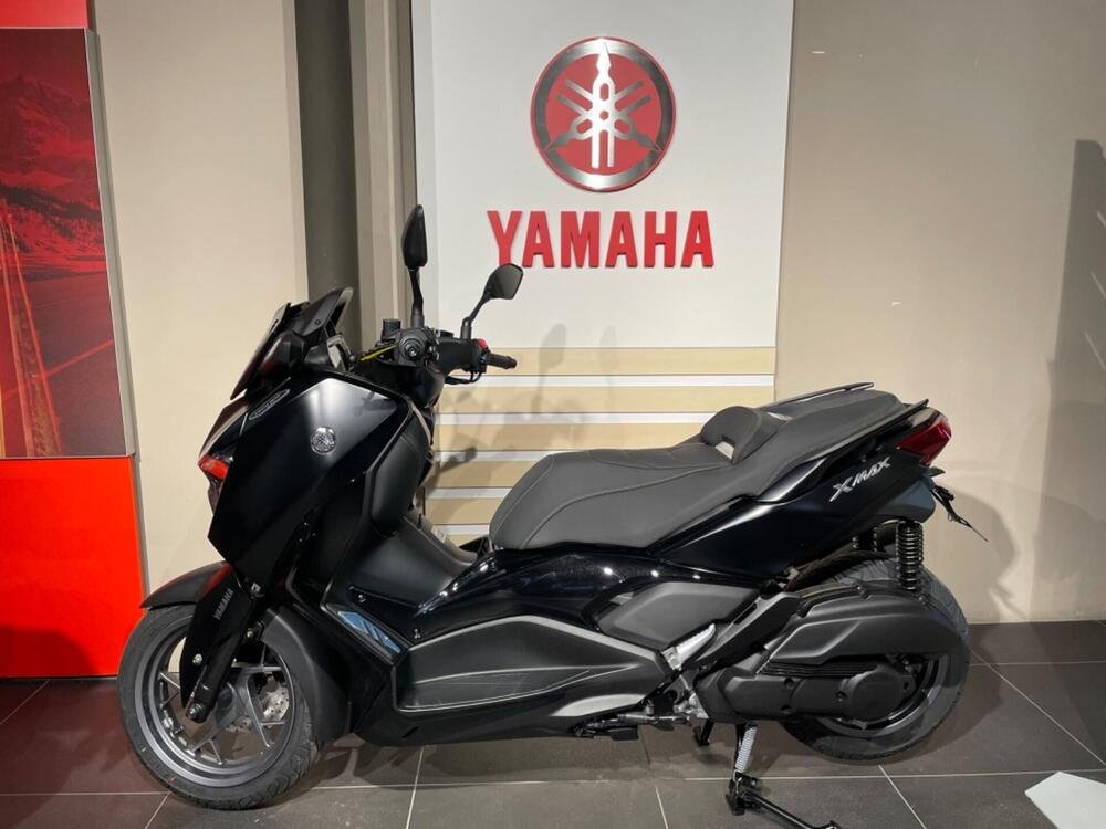 Yamaha X-Max 125 Tech Max (2021 - 24) (2)
