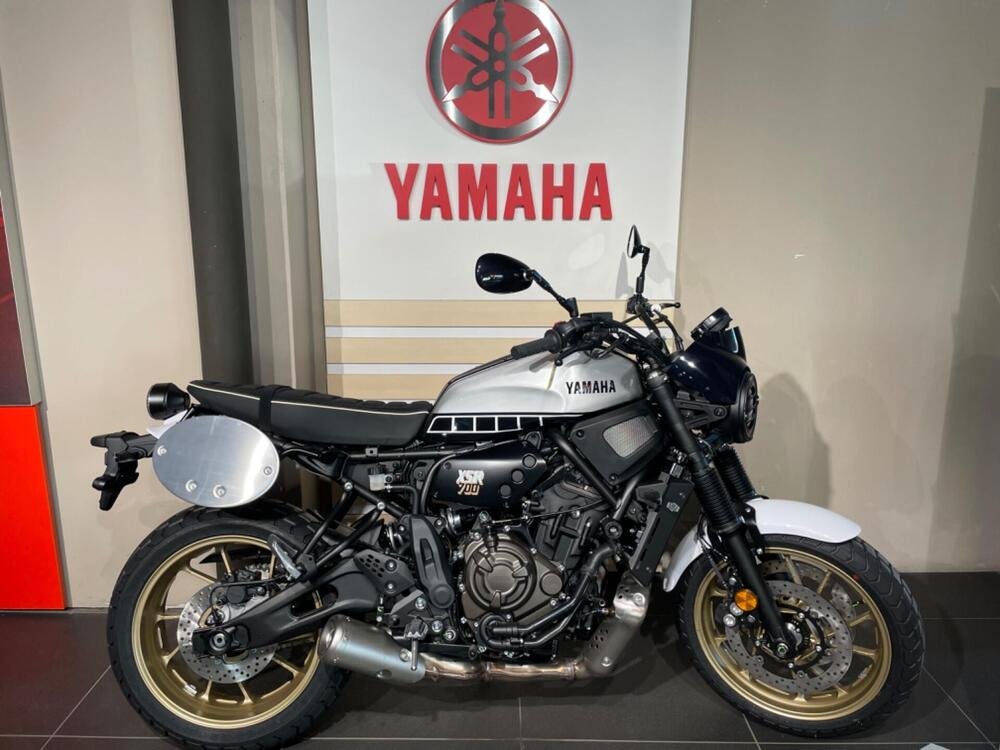 Yamaha XSR 700 Legacy (2023 - 24)