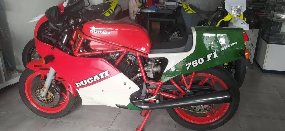 Ducati 750 f1 (2)