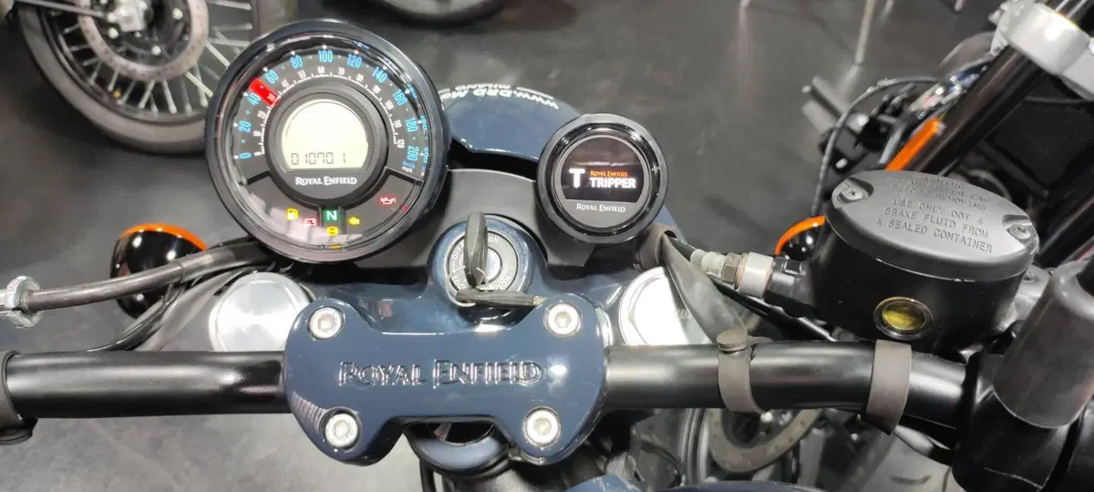 Royal Enfield Shotgun 650 (2024 - 26) (6)