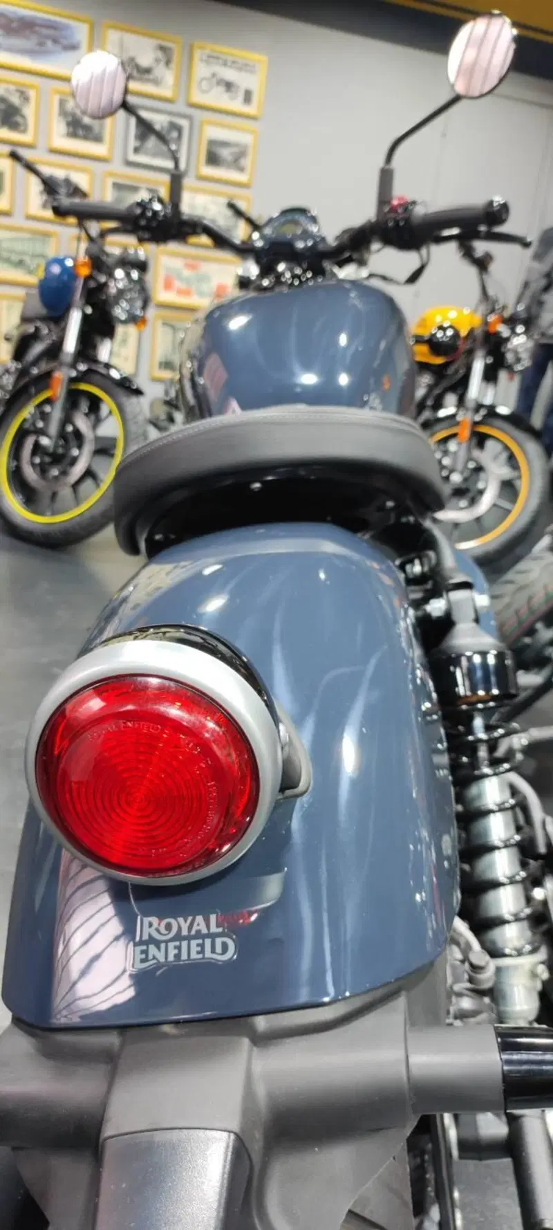 Royal Enfield Shotgun 650 (2024 - 26) (7)