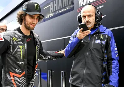 MotoGP 2024. #4CHIACCHIERECON… Maio Meregalli: “Ci vuole tempo, ma sono più fiducioso che mai” [INTERVISTA VIDEO]