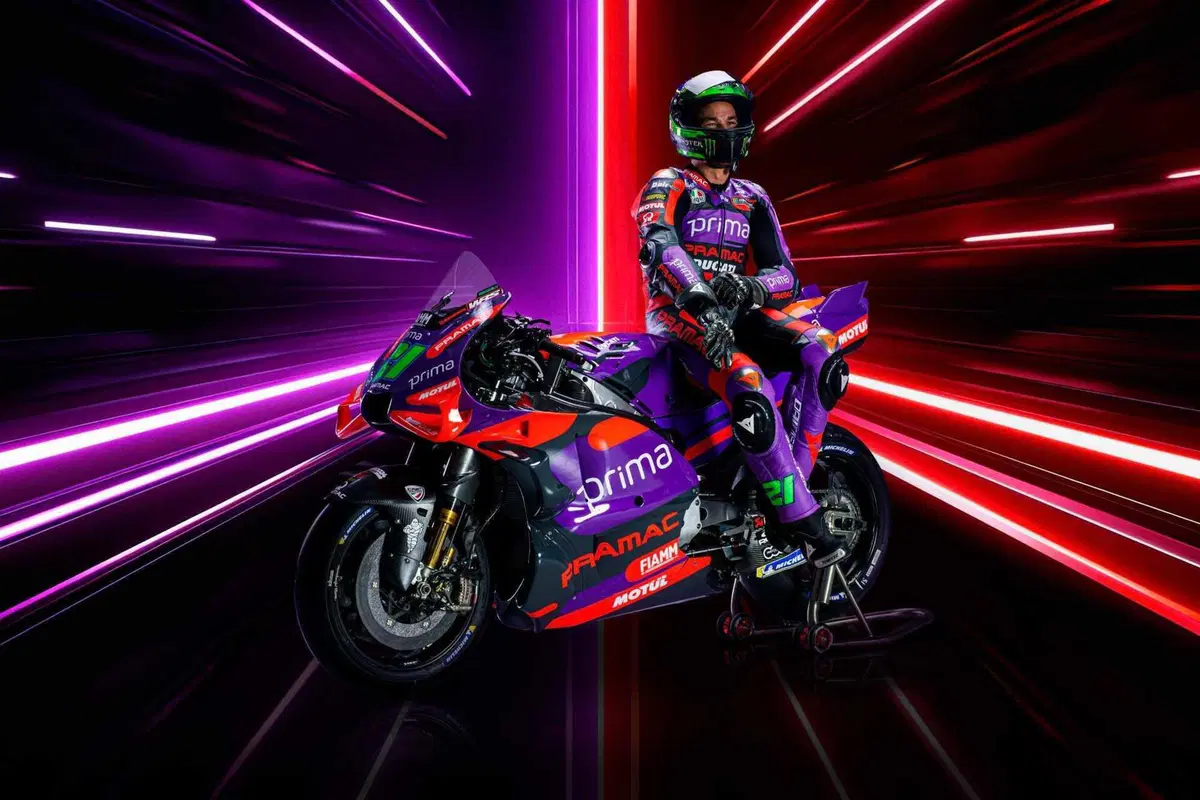 MotoGP 2024. Ecco le livree delle nuove Pramac di Jorge Martin e Franco Morbidelli! È sparito il bianco! [VIDEO e GALLERY] (15)