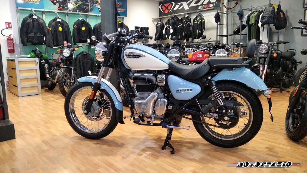 Royal Enfield Meteor 350 Aurora (2024) (5)