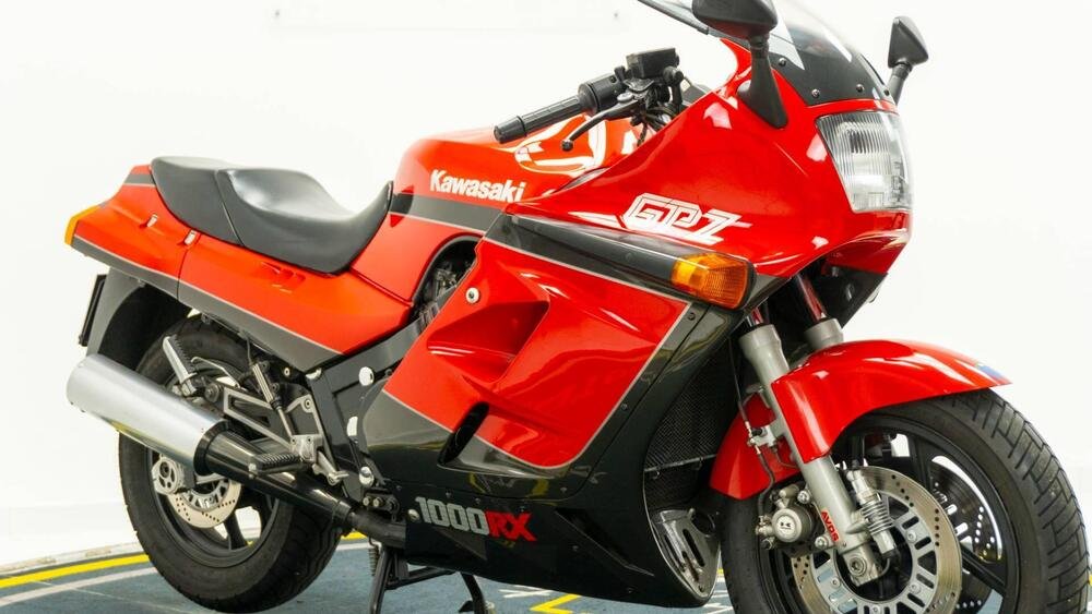 Kawasaki GPz 1000 RX (2)