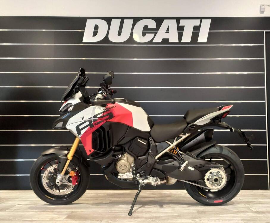 Ducati Multistrada V4 RS (2024) (4)