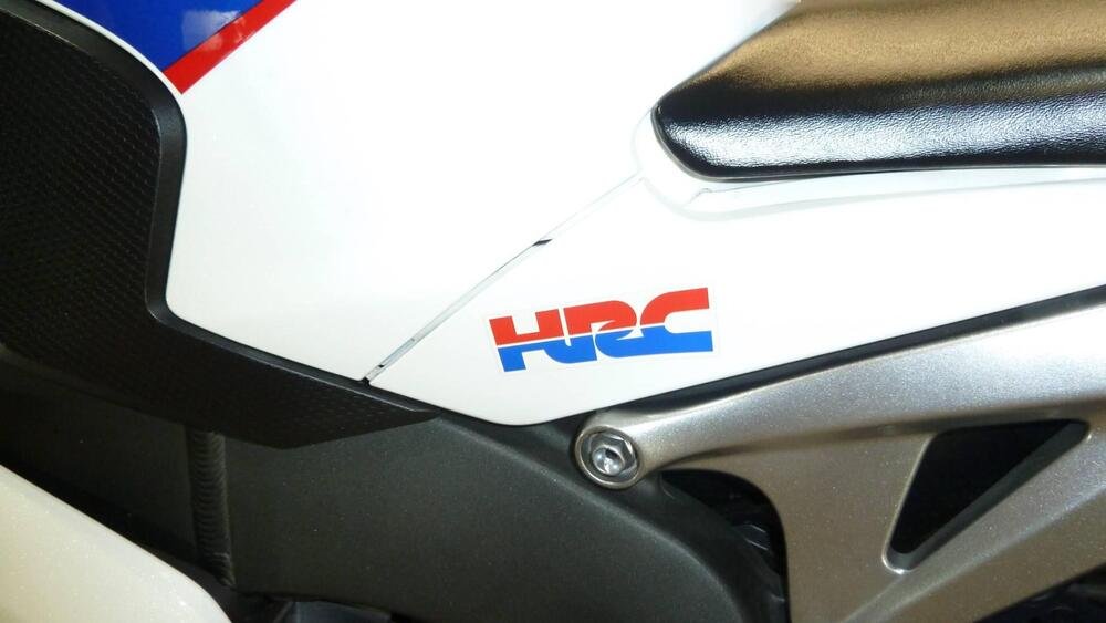 Honda CBR 1000 RR Fireblade eC ABS (2012 - 15) (3)