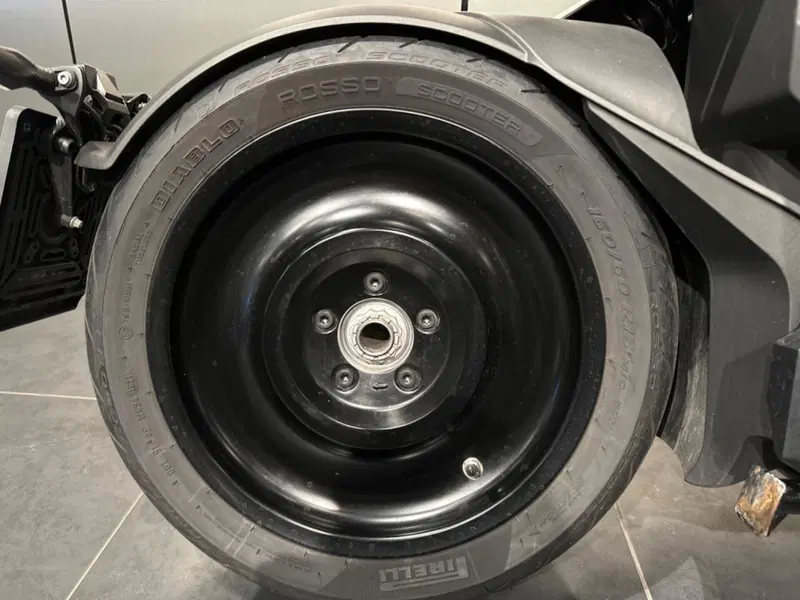 Bmw CE 04 (2021 - 25) (19)