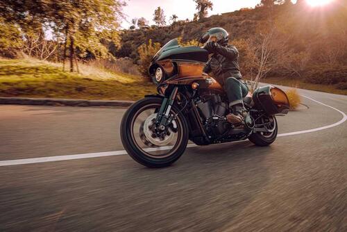 Tobacco Fade, la nuova collezione Enthusiast di Harley-Davidson per il 2024 (2)