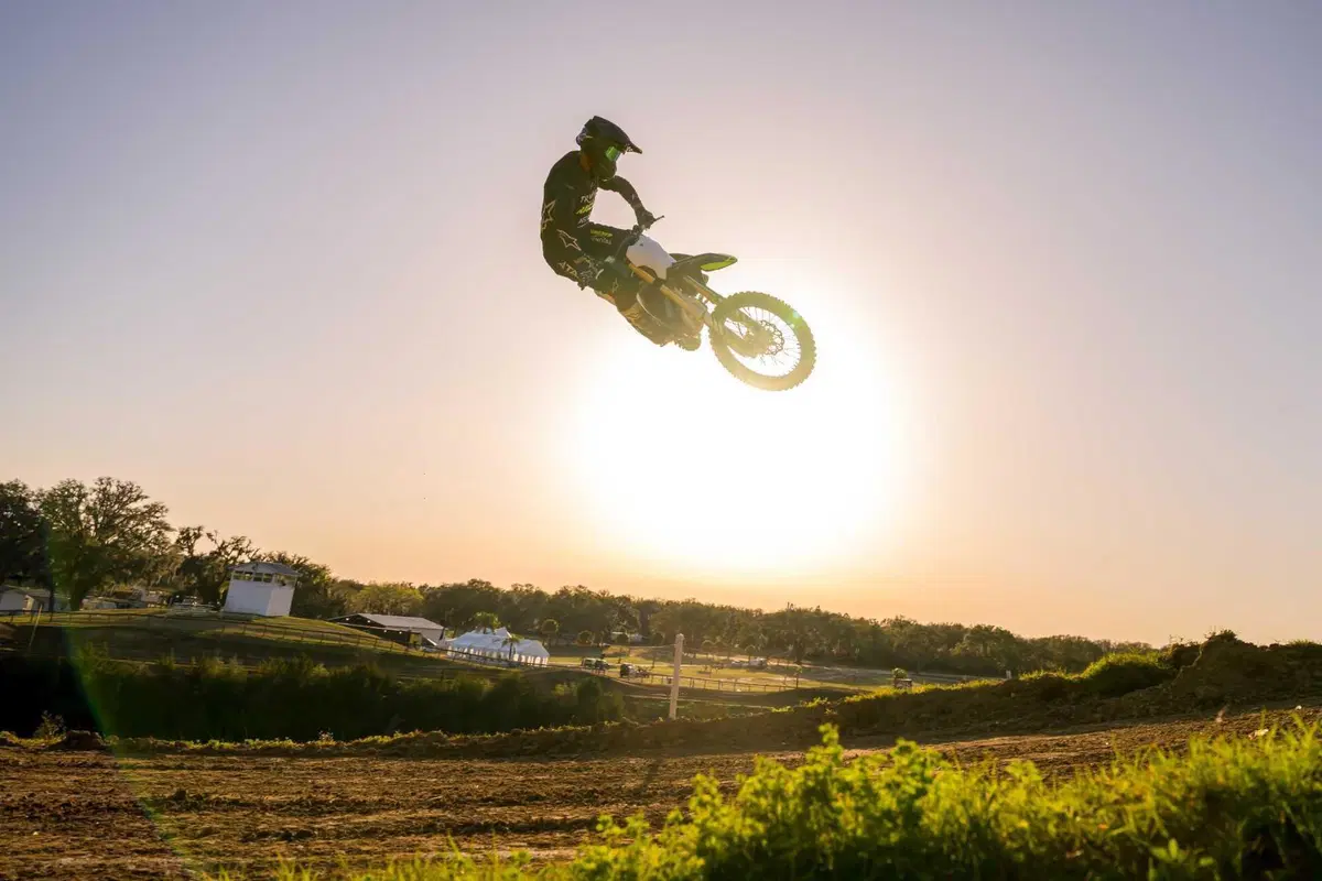 Triumph TF 250-X TEST: come va la nuova moto da cross inglese. Pro e contro [VIDEO E GALLERY] (49)