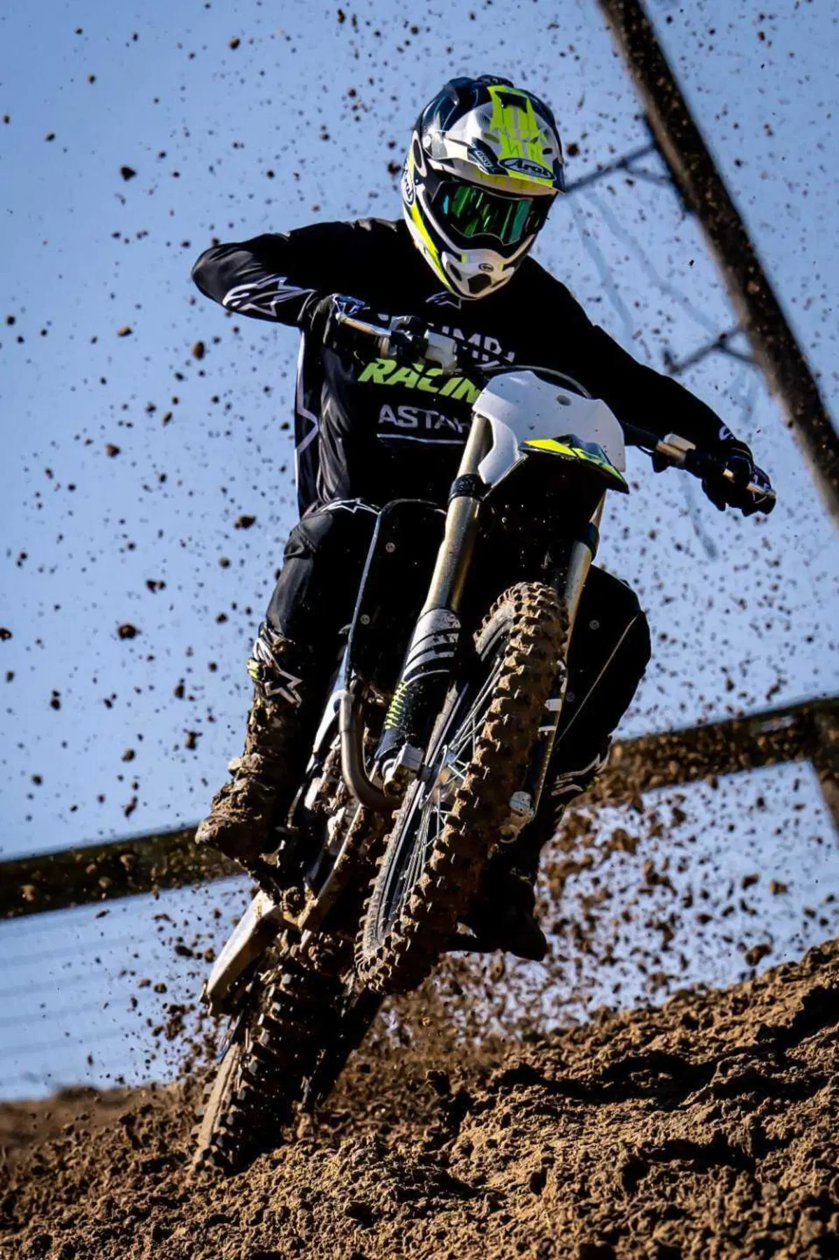 Triumph TF 250-X TEST: come va la nuova moto da cross inglese. Pro e contro [VIDEO E GALLERY] (54)