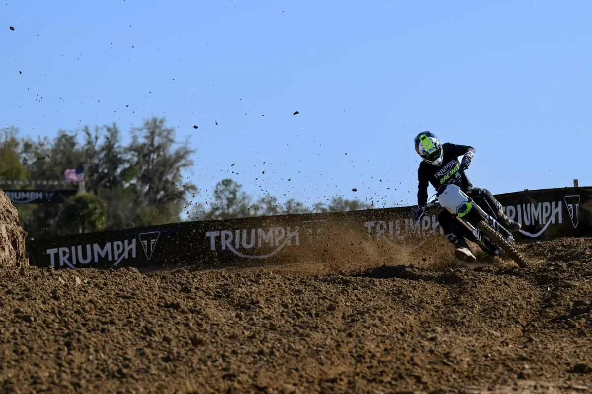 Triumph TF 250-X TEST: come va la nuova moto da cross inglese. Pro e contro [VIDEO E GALLERY] (58)