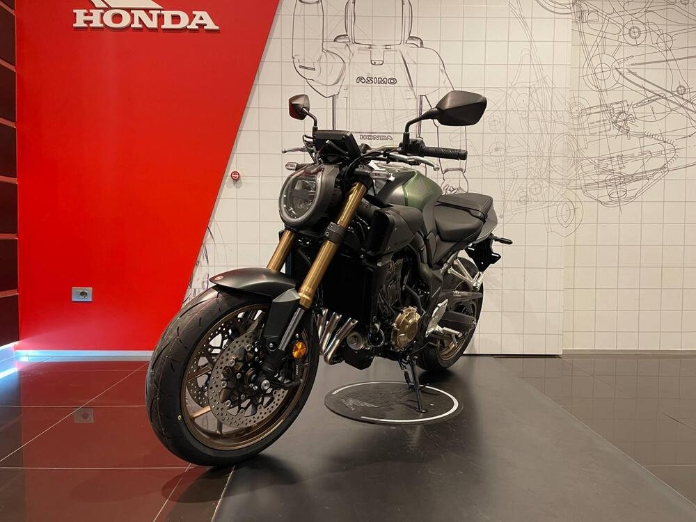 Honda CB 650 R (2024) (5)