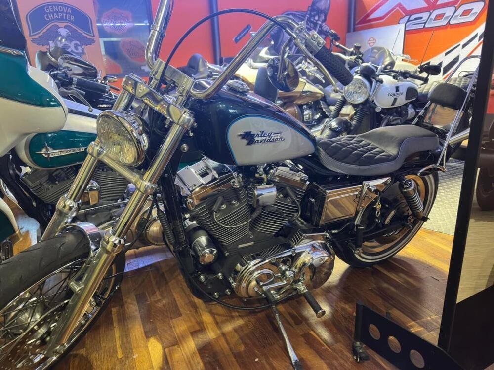 Harley-Davidson 1200 Custom (2001 - 03) - XL 1200C (3)