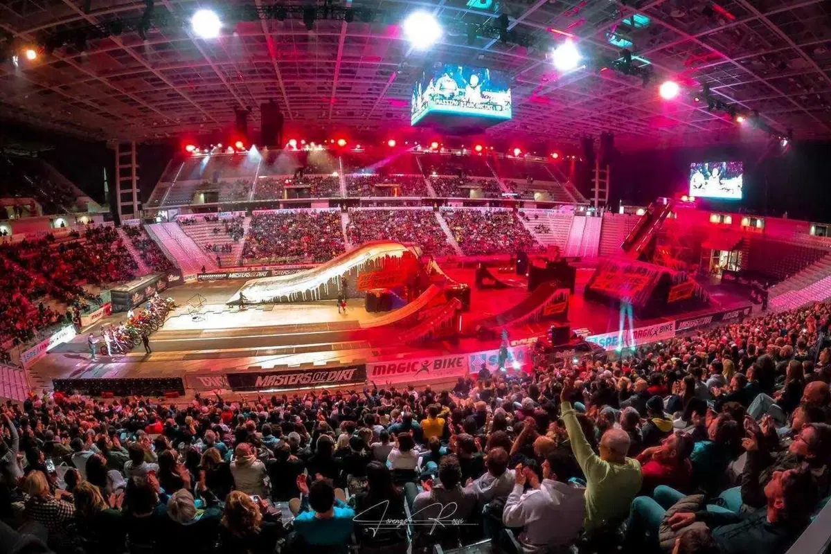 Grande successo a Torino per il Spea Masters of Dirt Total Freestyle