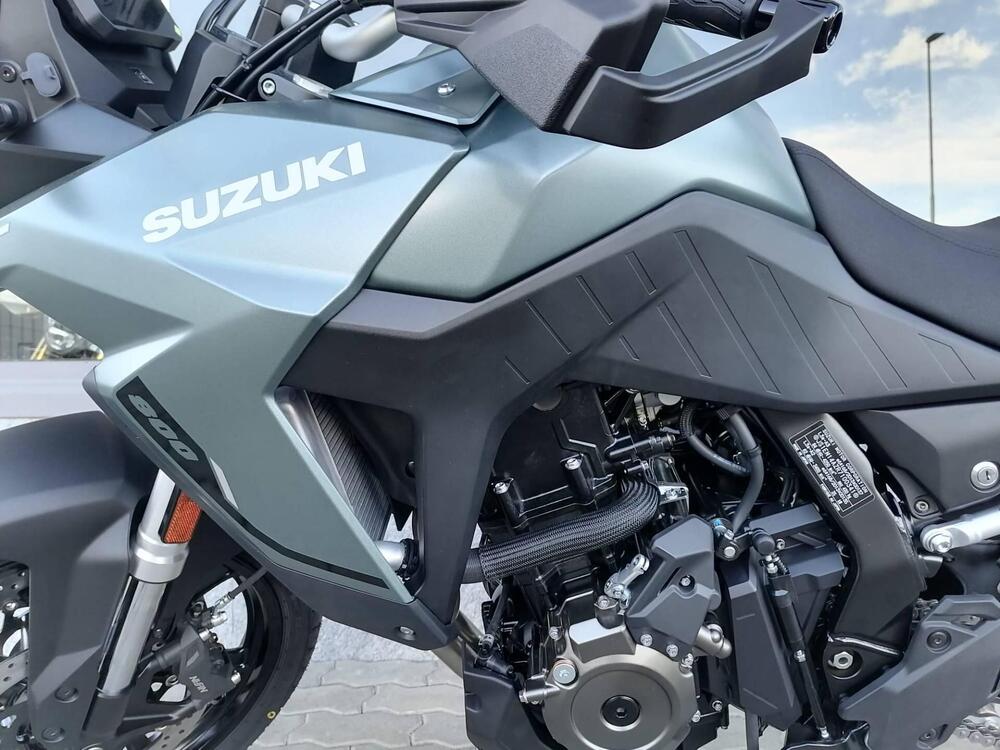 Suzuki V-Strom 800SE (2023 - 24) (5)