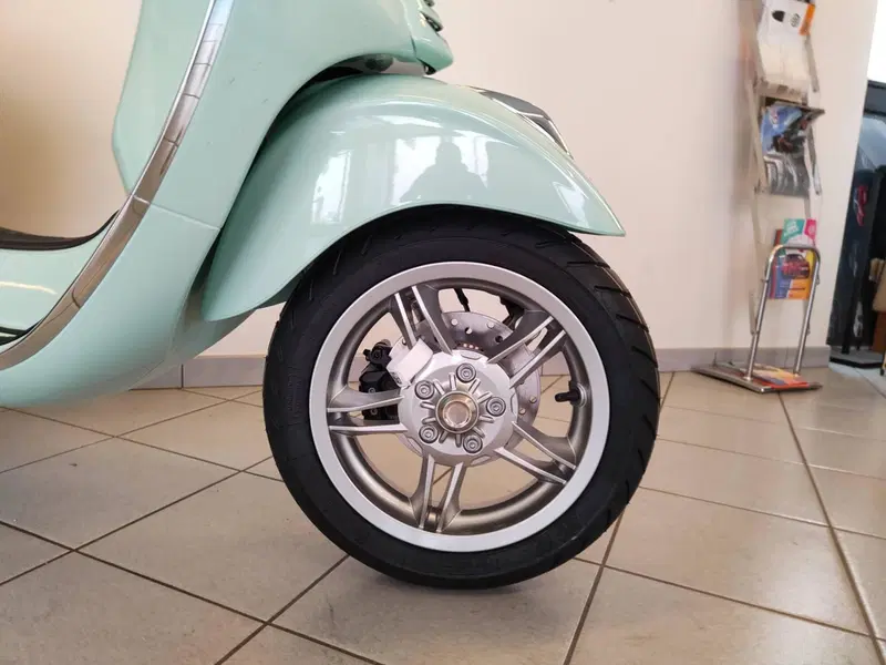 Vespa Primavera 125 (2024 - 25) (6)
