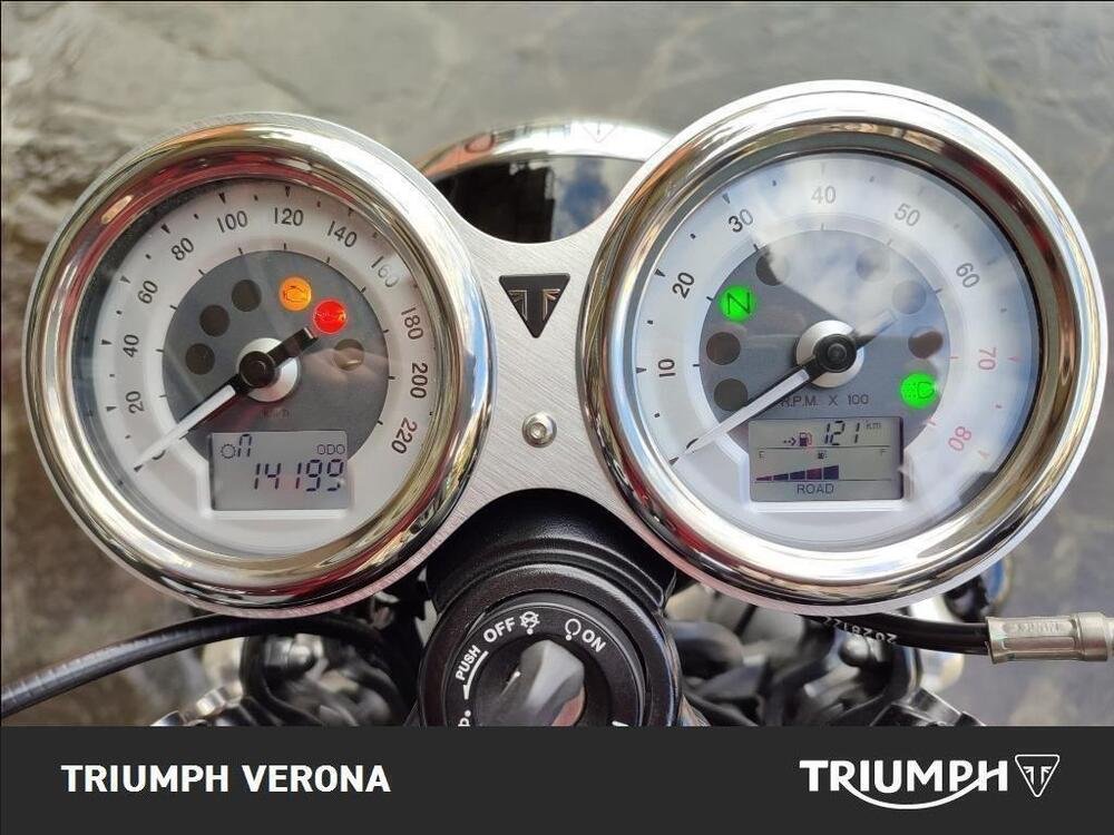 Triumph Thruxton 1200 (2017 - 20) (4)