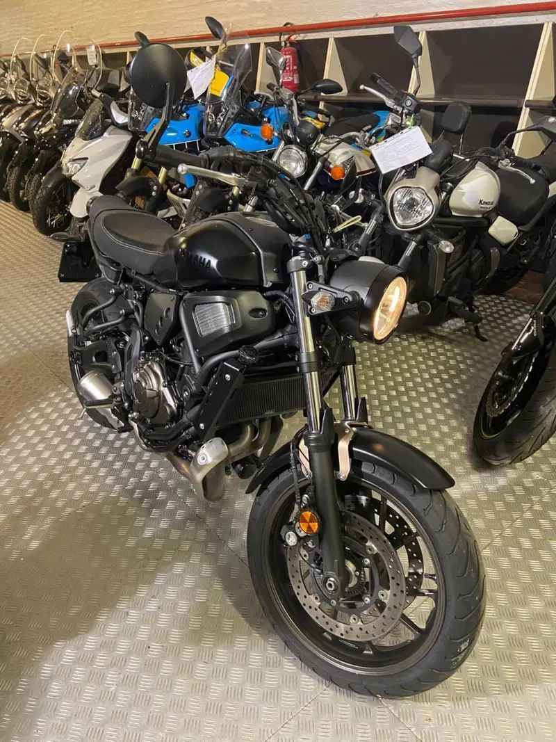 Yamaha XSR 700 (2022 - 26) (7)