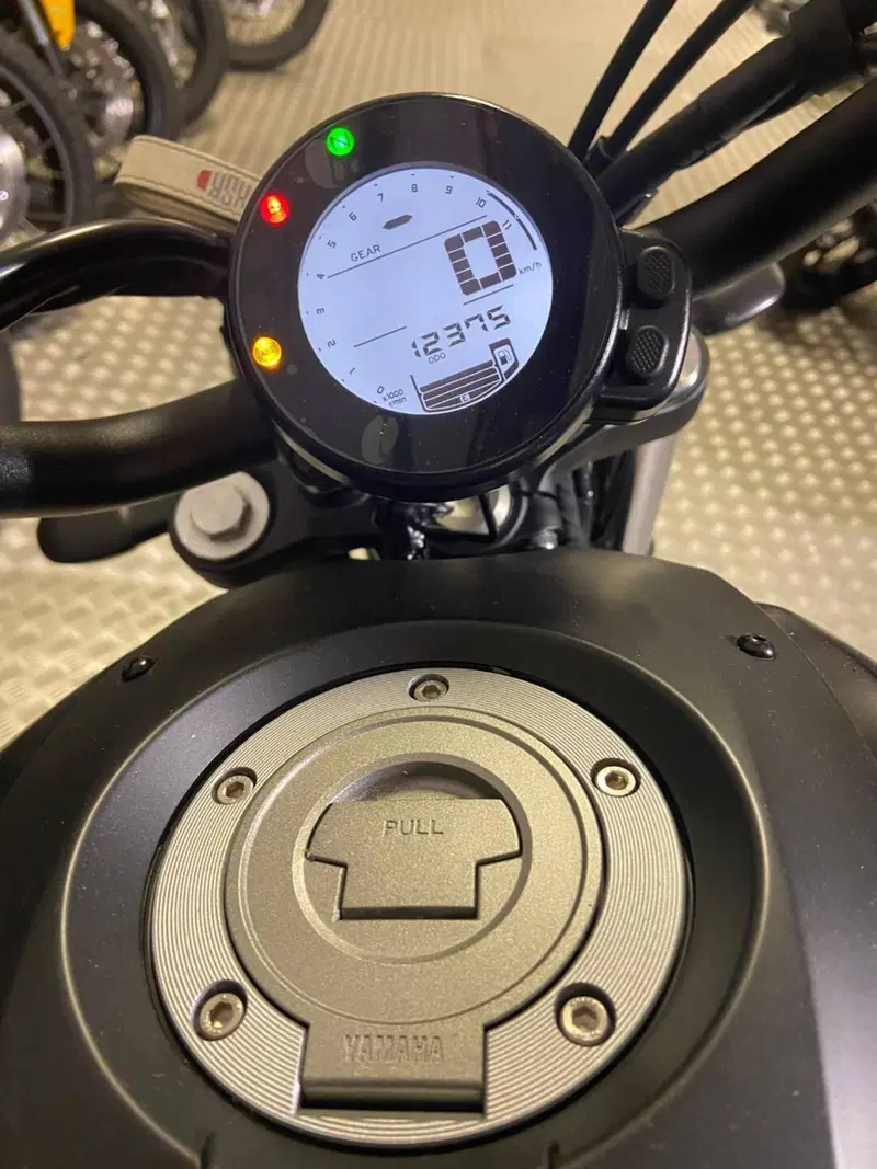Yamaha XSR 700 (2022 - 26) (10)
