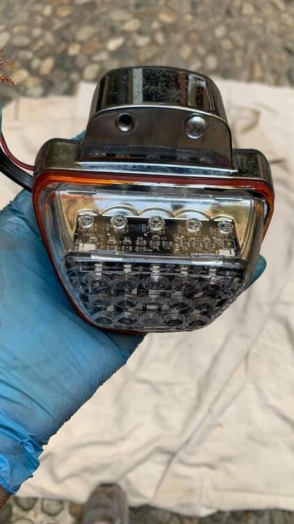 Fanale posteriore a led per sportster Harley-Davidson (2)