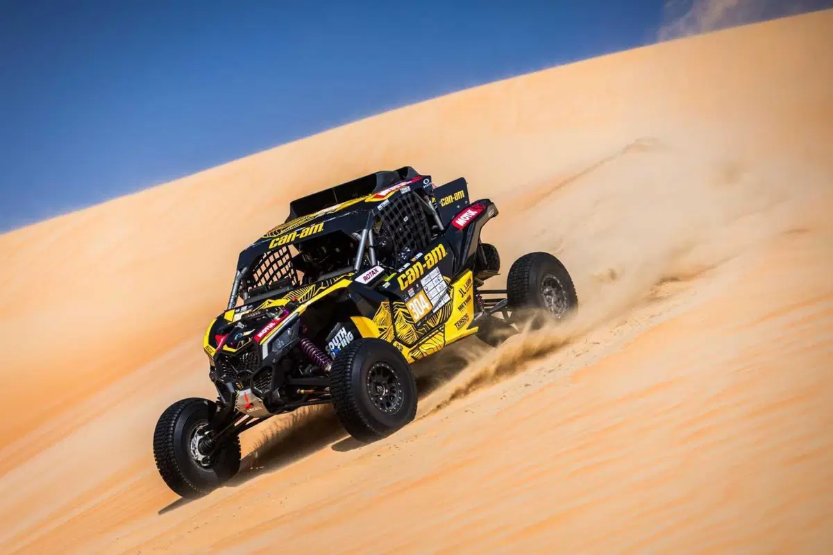 Abu Dhabi Desert Challenge. Trionfo mondiale Hero in atmosfera Al Attiyah (10)