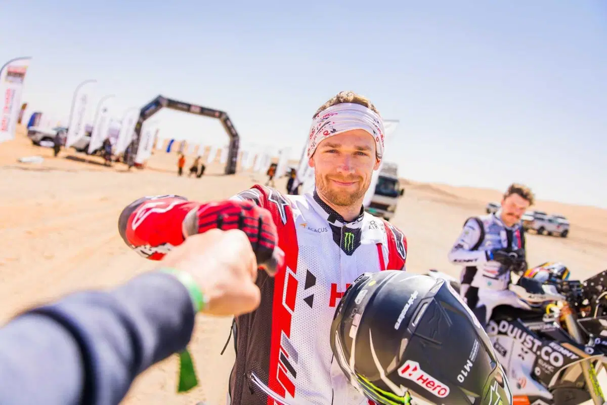 Abu Dhabi Desert Challenge. Trionfo mondiale Hero in atmosfera Al Attiyah (27)